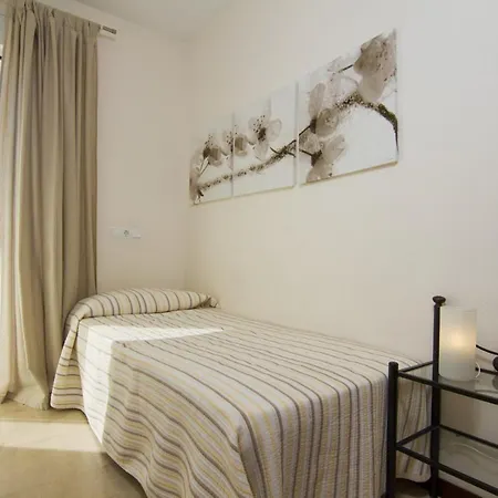 Villa: 3-bedroom With Shared Pool And Wi-fi * Port de Pollenca