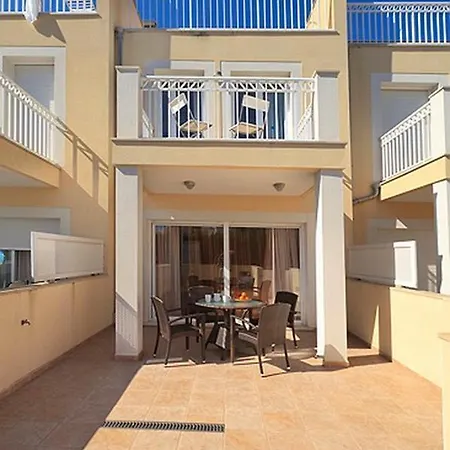 Holiday home Villa: 3-bedroom With Shared Pool And Wi-fi *